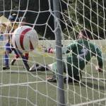 Der Torschützenkönig Ali Pektas in seinem Element - hier beim Spiel gegen Chemnitz am 4. DBFL-Spieltag in Gelsenkirchen. (Foto: Michael Hain)